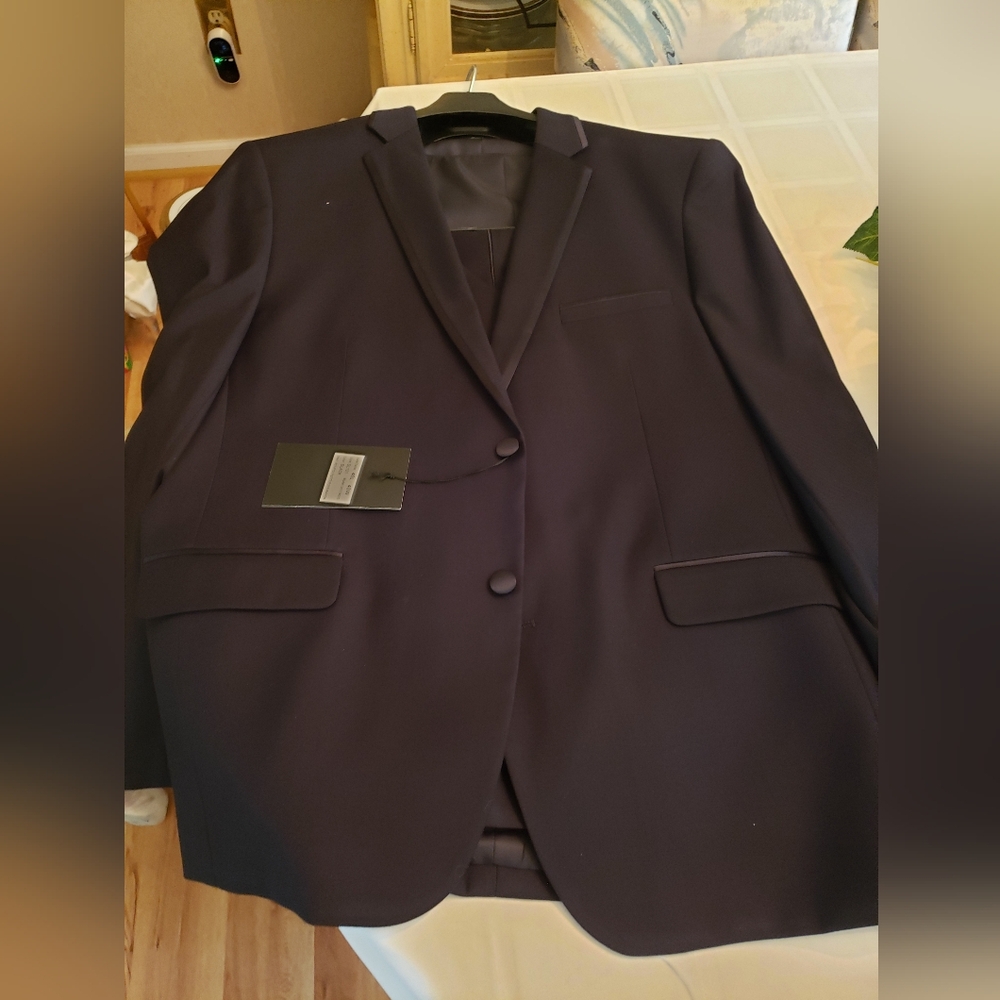 Diamond Supply Co. Classic Black Suit With Vest.